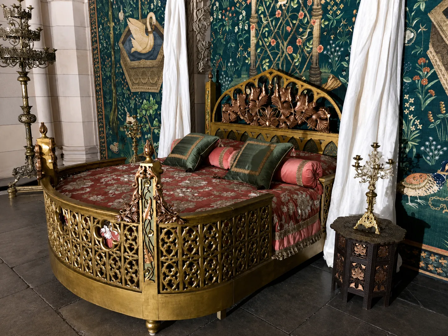 Rangarsons-Film-Production-Supplier-Hand-Carved-Furniture