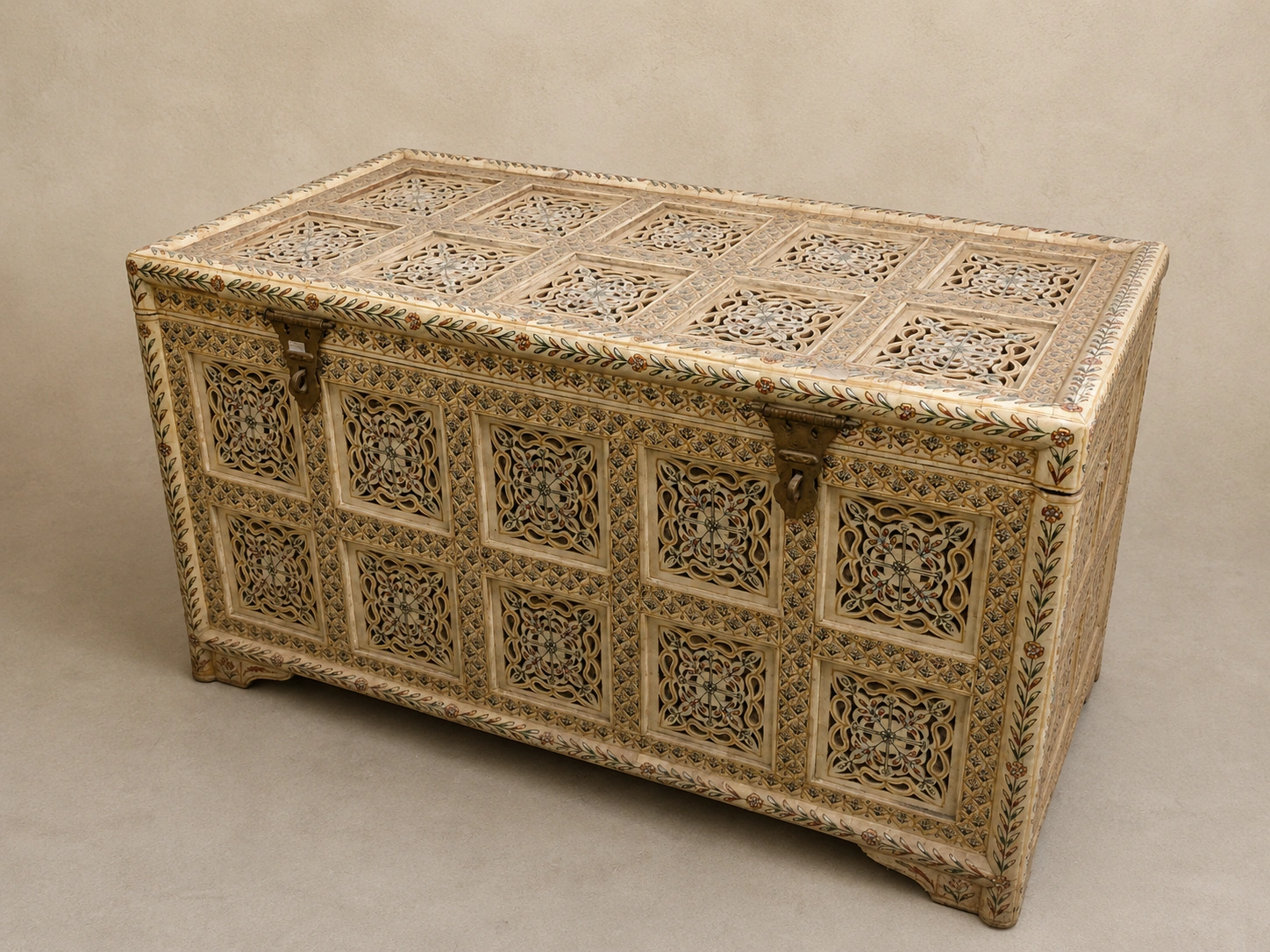 Rangarsons-Film-Production-Supplier-boxes