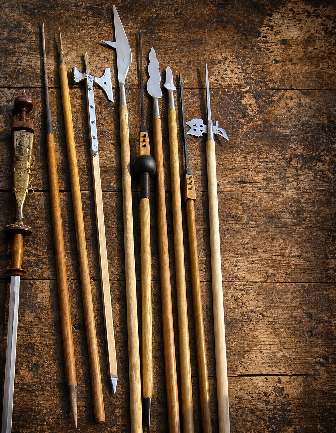 Rangarsons-Film-Production-Supplier-chainmail-sword-armour-shield-weapons-tools-weapon-rack