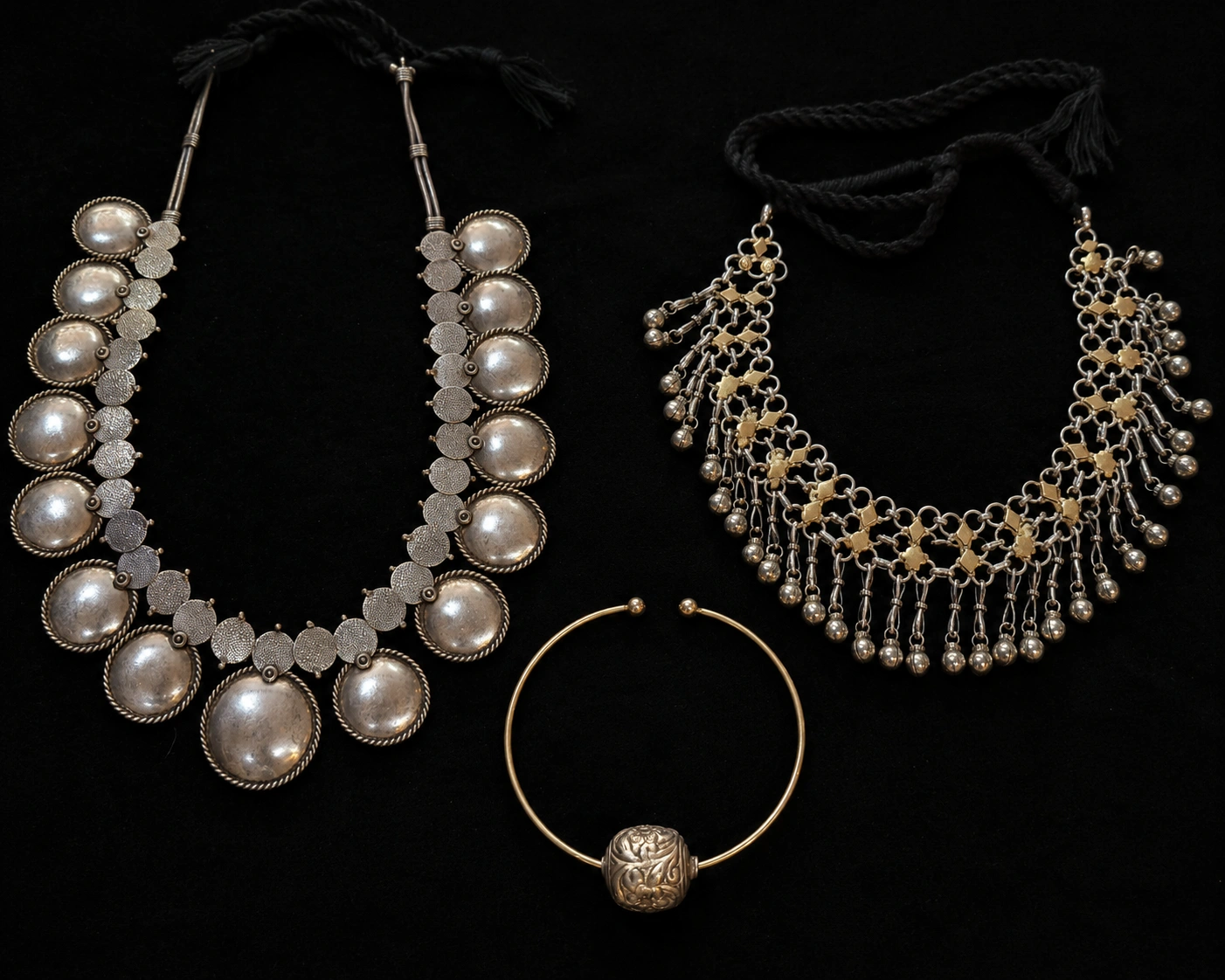 Rangarsons-Film-Production-Supplier-costumes-jewellery-accessories