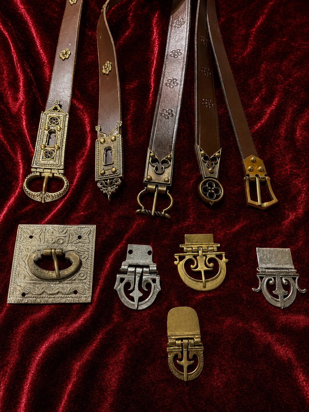 Rangarsons-Film-Production-Supplier-costumes-jewellery-accessories
