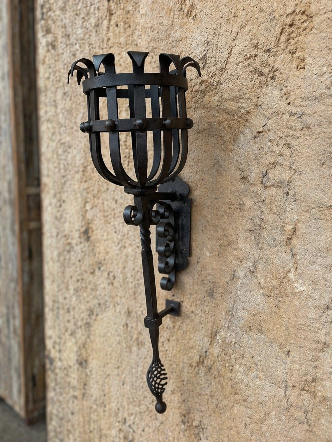 Rangarsons-Film-Production-Supplier-lighting-lamps-candelabra-fire-pit