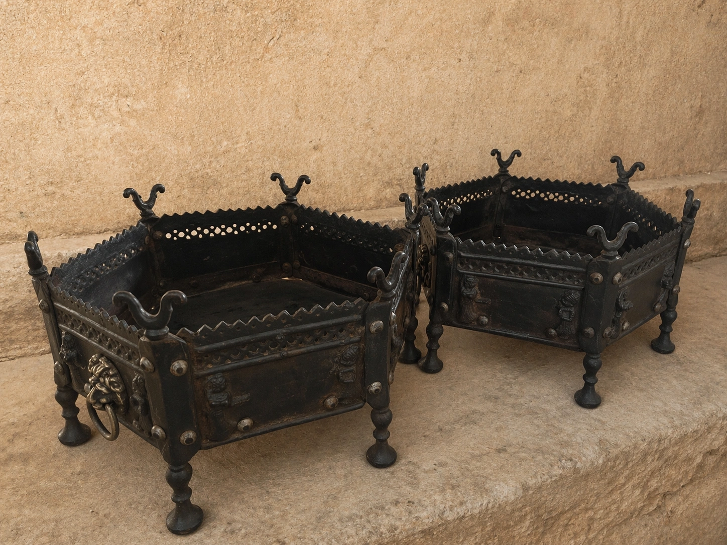 Rangarsons-Film-Production-Supplier-lighting-lamps-candelabra-fire-pit