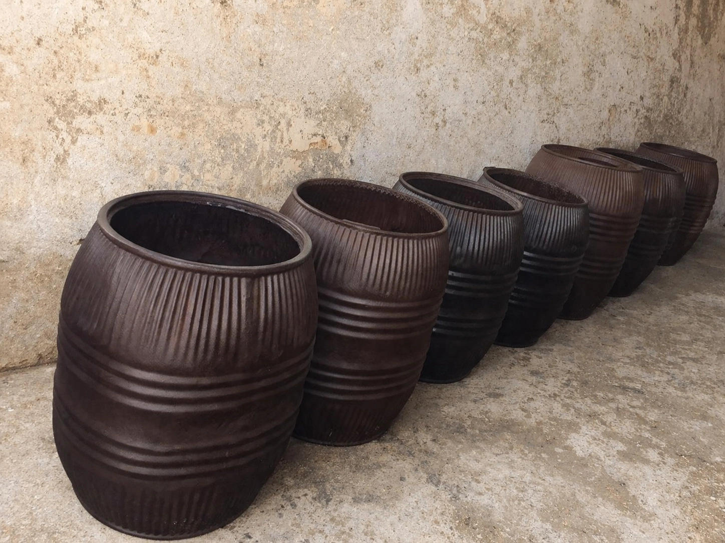 Rangarsons-Film-Production-Supplier-pots-urns-barrels